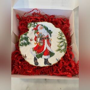 Santa Seashell, new in gift box, 4”